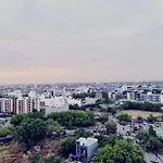 Taj Elysium