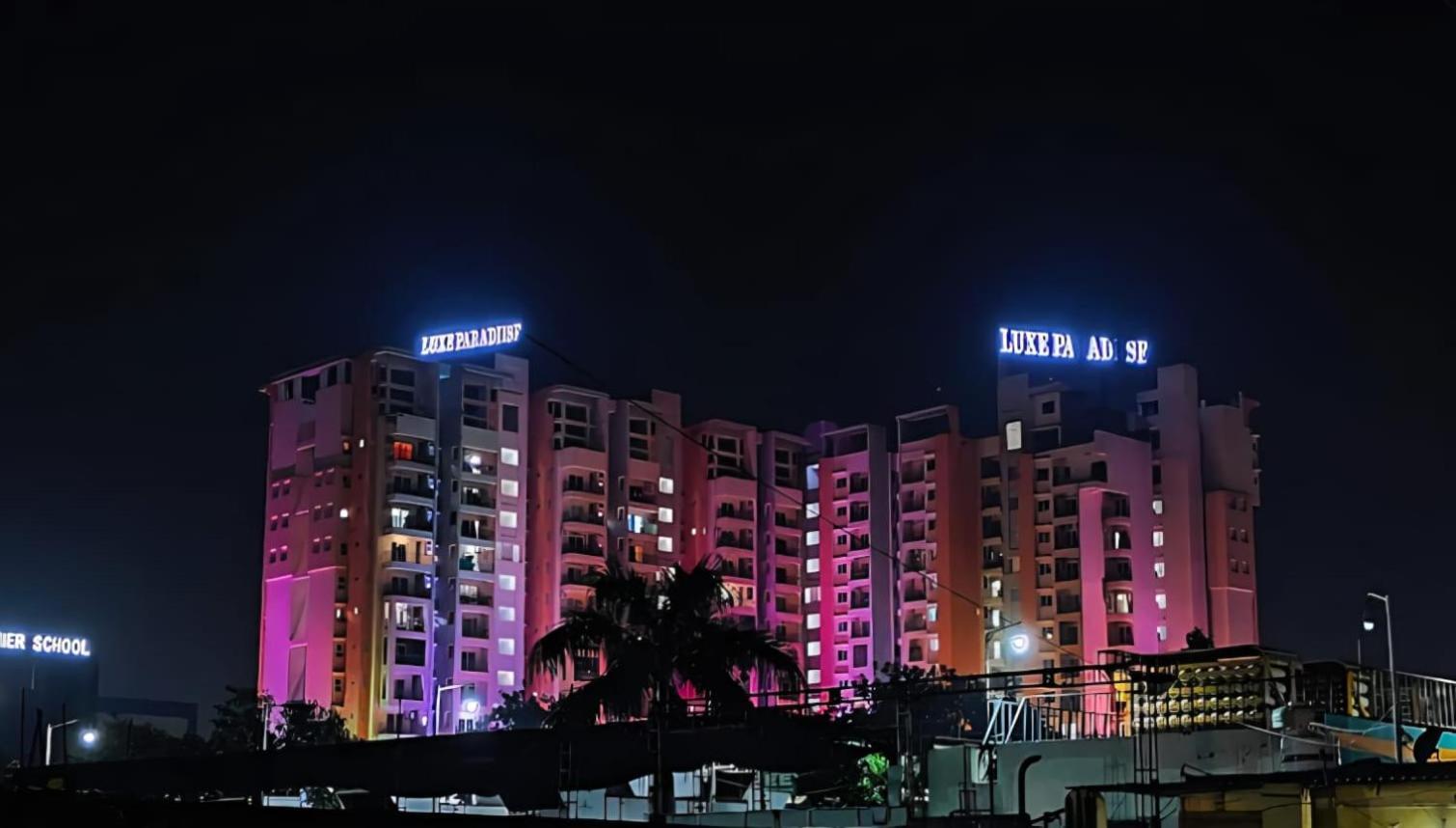 Apartment Taj Elysium